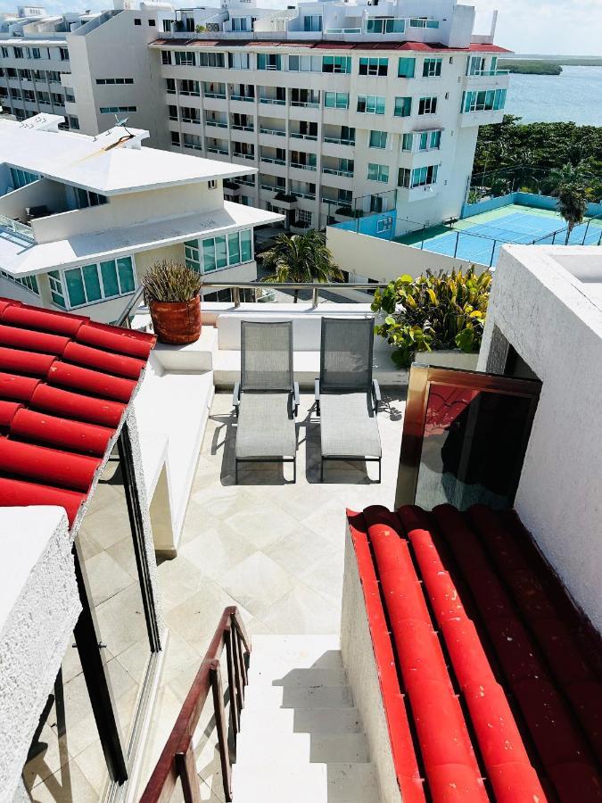 Solymar Corner Penthouse Condo Cancun Exterior photo