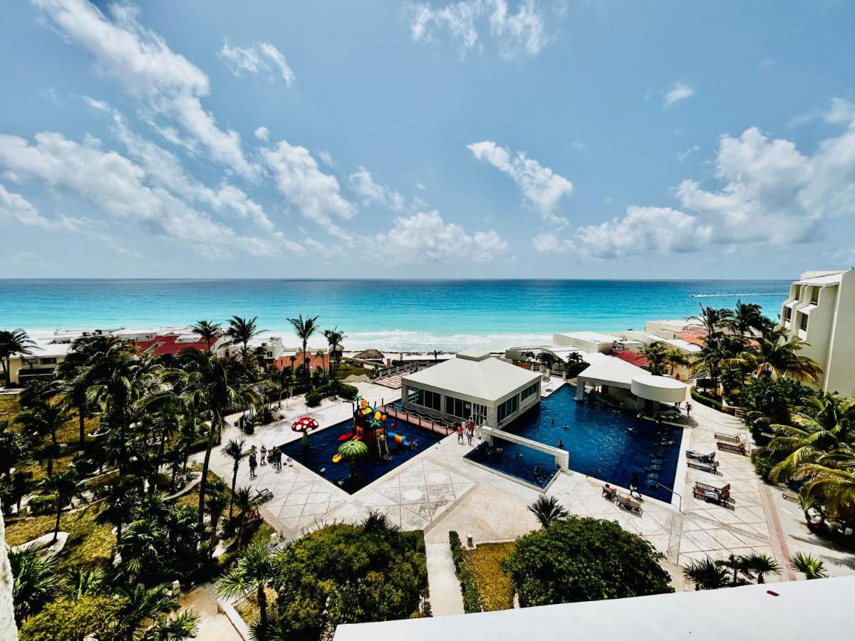 Solymar Corner Penthouse Condo Cancun Exterior photo