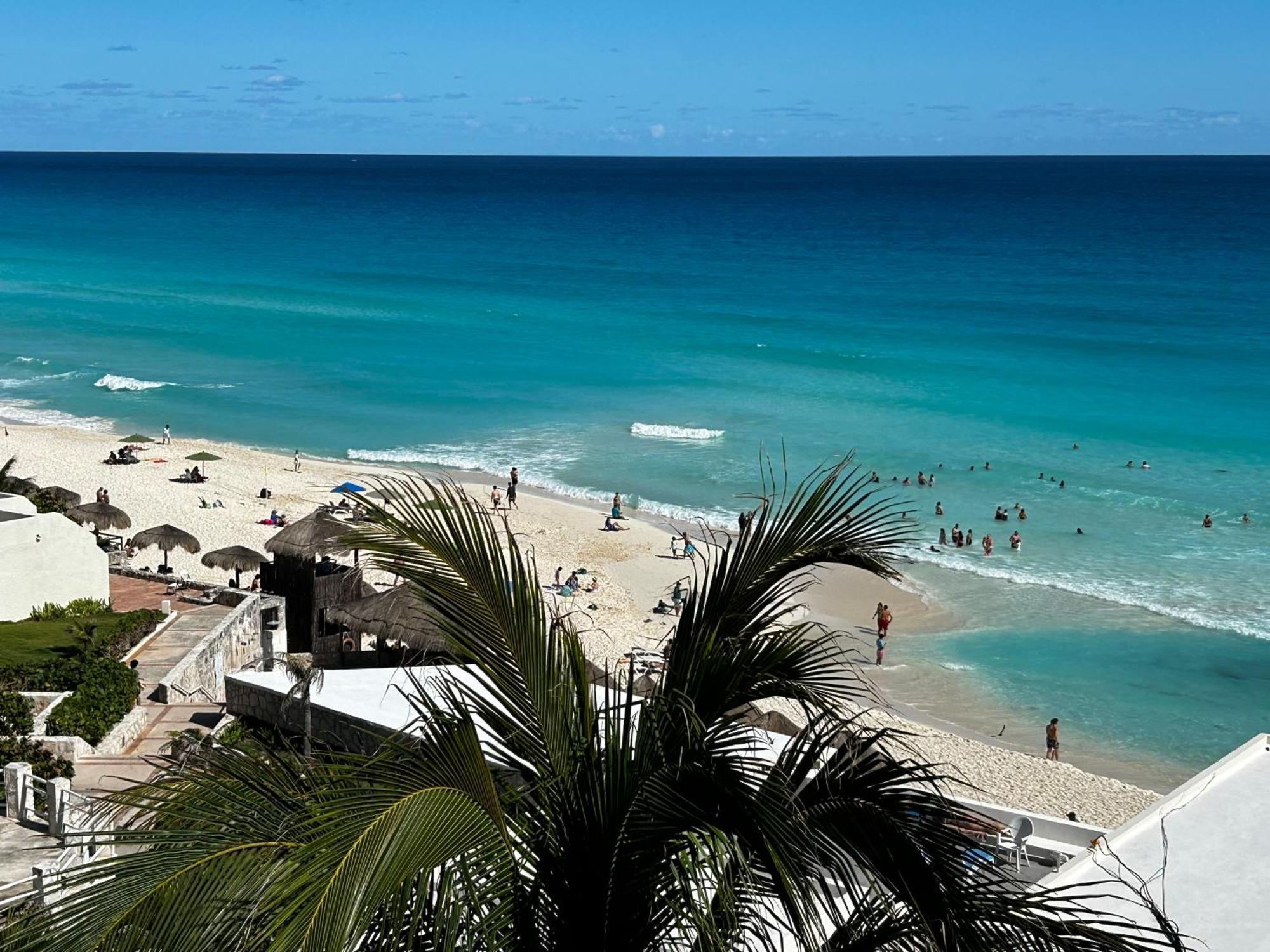 Solymar Corner Penthouse Condo Cancun Exterior photo